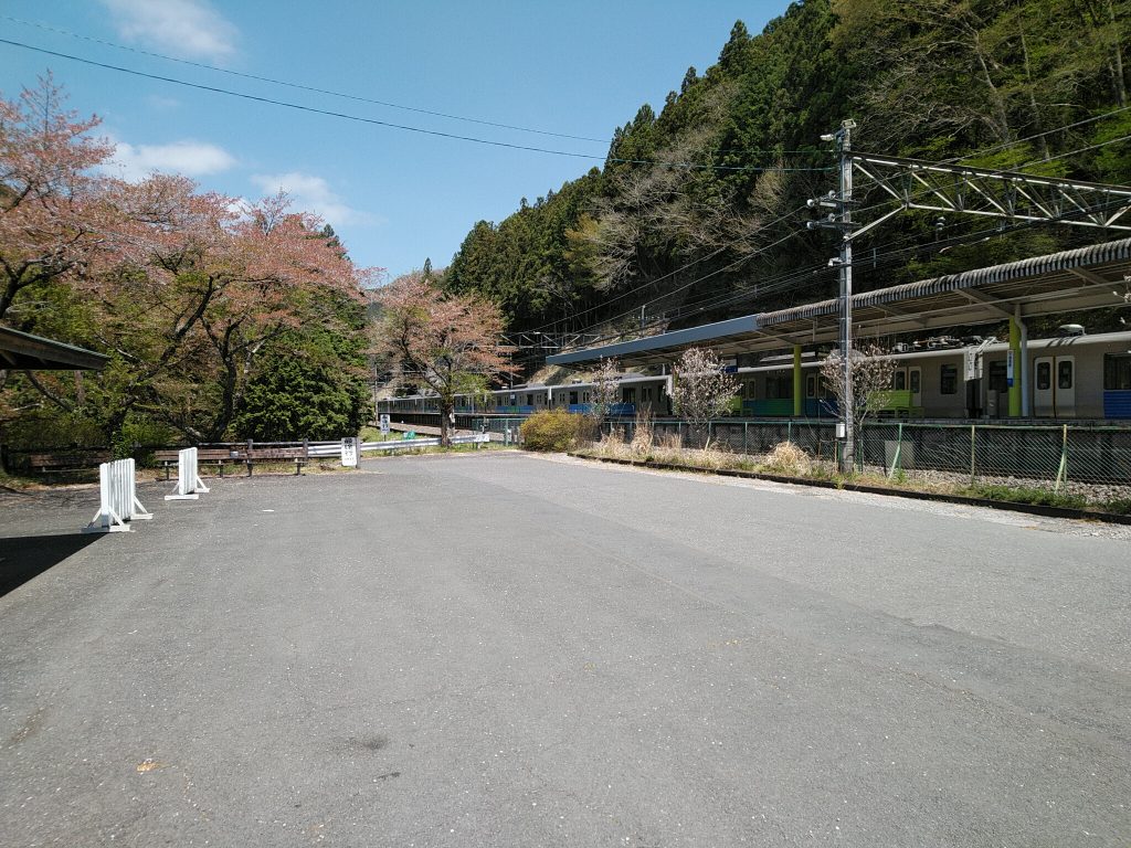 西吾野駅