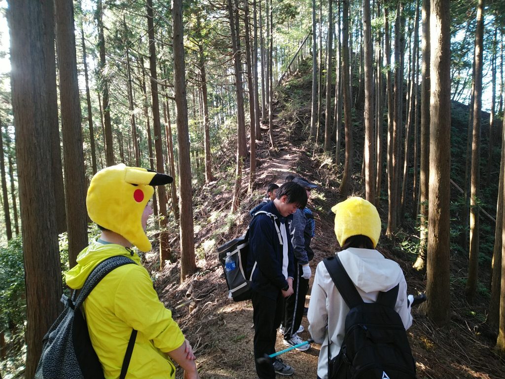 天目指峠への登山道